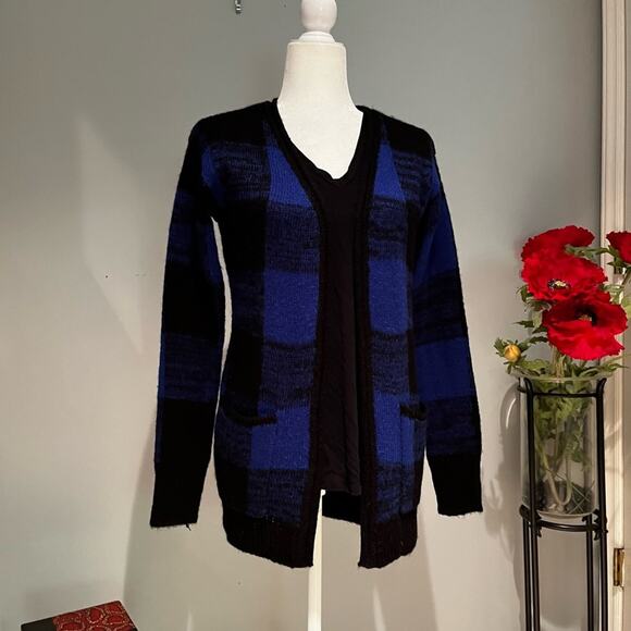 NEW Nordstrom Love by Design Plaid Fuzzy Oversized Grandpa Cardigan Sweater XS - Picture 3 of 12